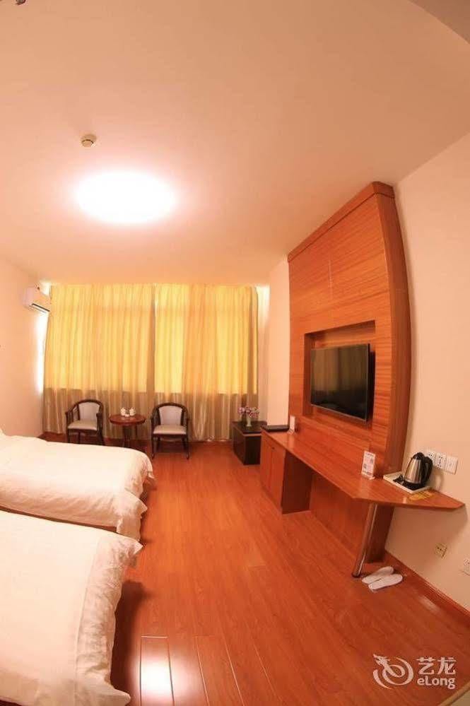 Weihai Times Business Hotel Экстерьер фото